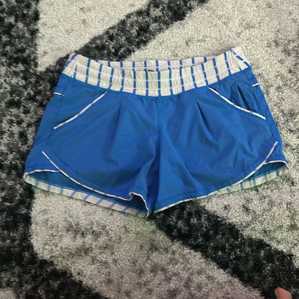 blue and white lululemon shorts